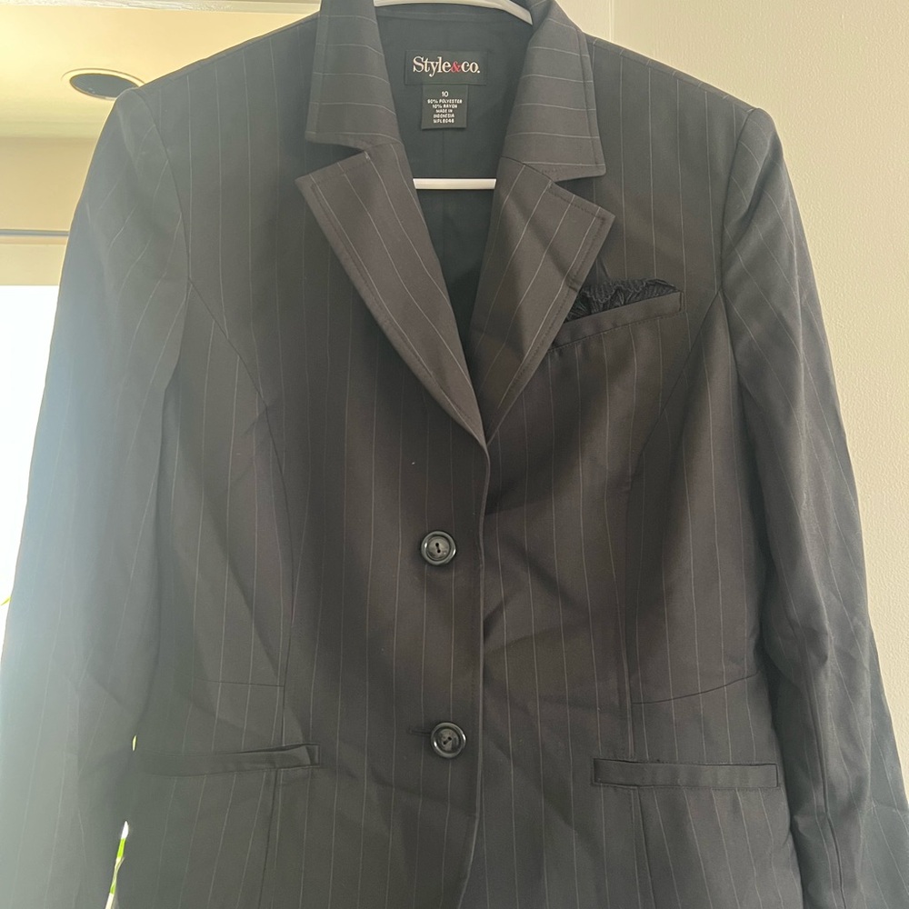 Style & Co. Black Pinstripe Women’s Blazer